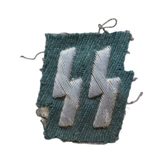 Uniforms Badges and Insignias German WWII Original