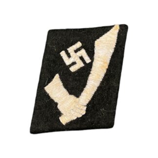 Uniforms Badges and Insignias German WWII Original